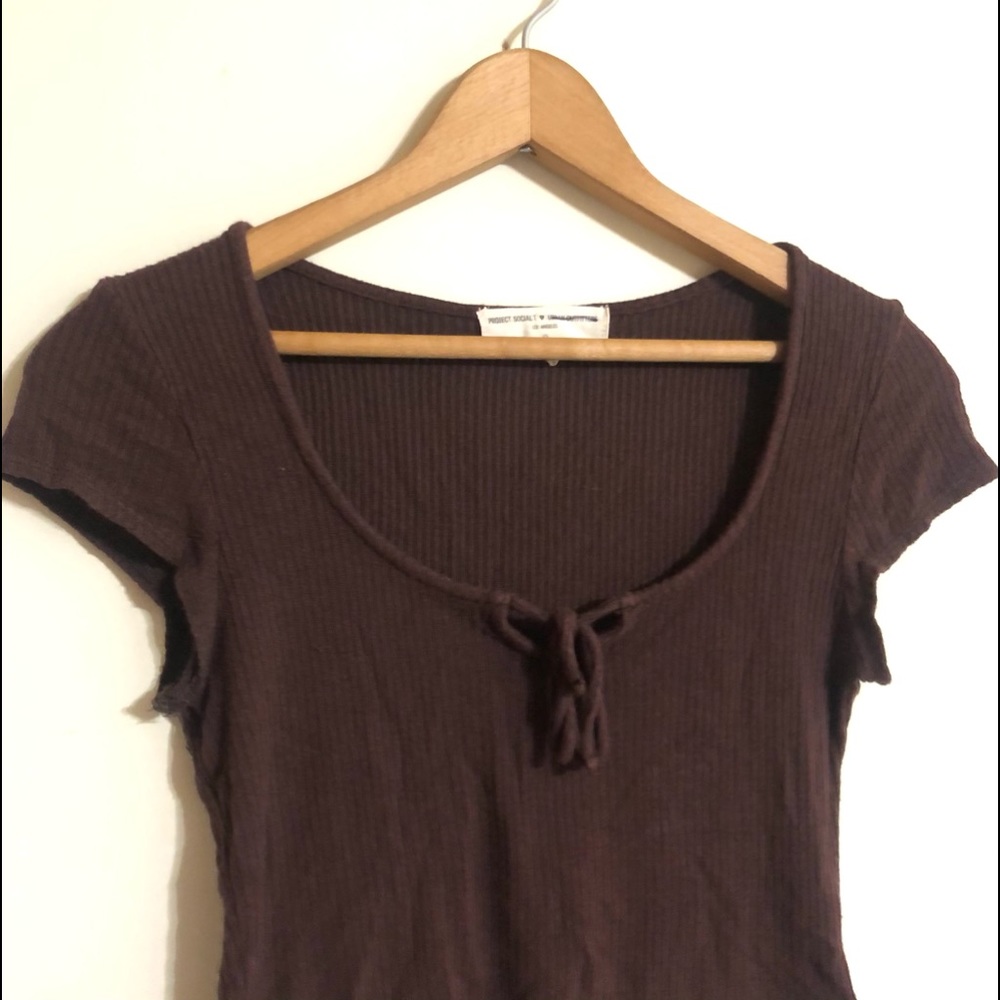 Urban Outfitters Taryn Tie-Front Short Sleeve Top - Picture 4 of 8